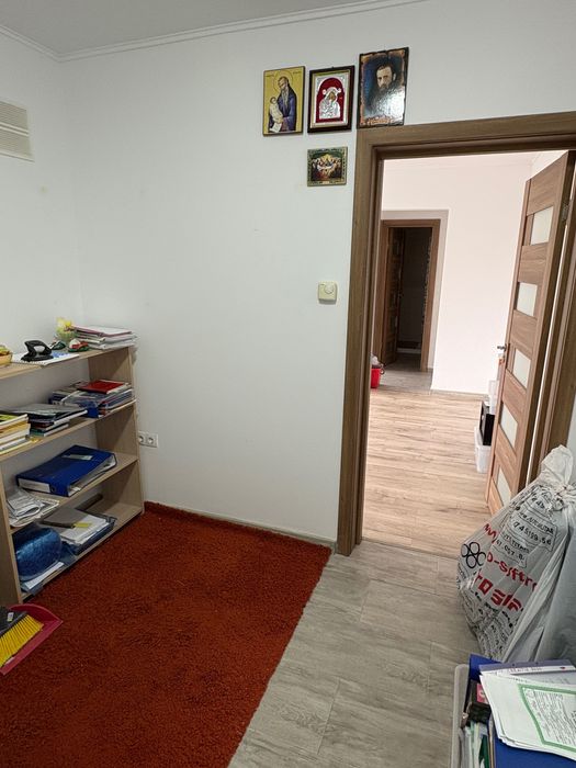 Apartament cu 2 camere semidecomandat Școlilor