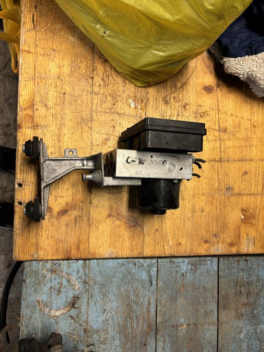 АБС за Мерцедес С класа W203.