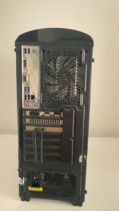 PC Gaming i5-10400F + GTX 1650 + 16GB RAM