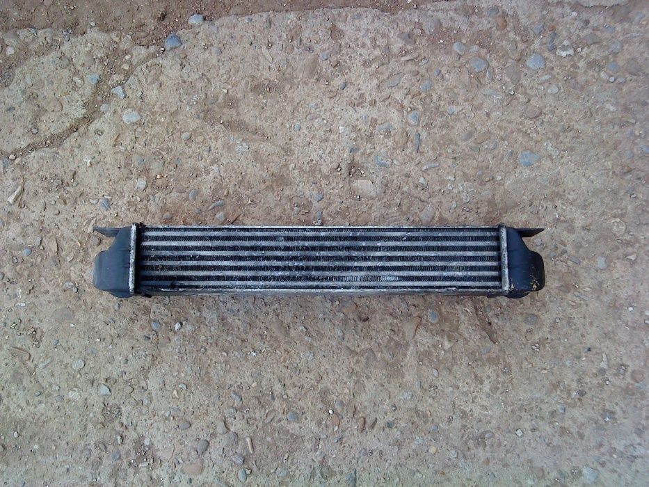 Радиатор интеркулер BMW  Е 39 530d