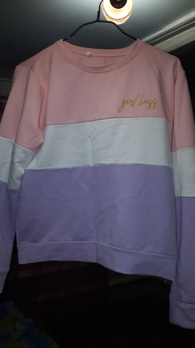 Продам женские кофты