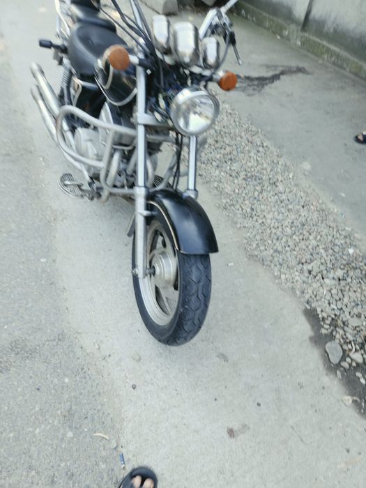 Vând motocicleta Lifan king250