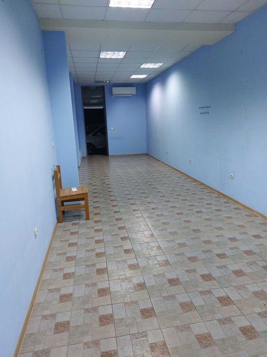 Партерно помещение под наем