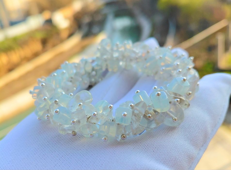 Браслеты из натуральных камней.