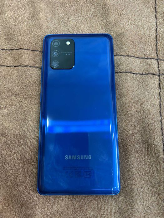 Samsung Galaxy S10 Lite (8/128 Gb)