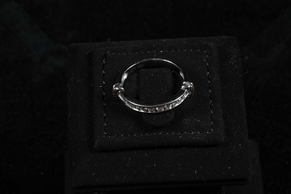 Пръстен Бяло Злато / Халка 375 (9к) с 11 Диаманта, 0.44 кт, Размер 51