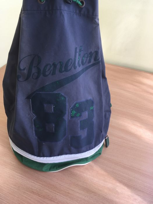 Продам cпортивный рюкзак Benetton