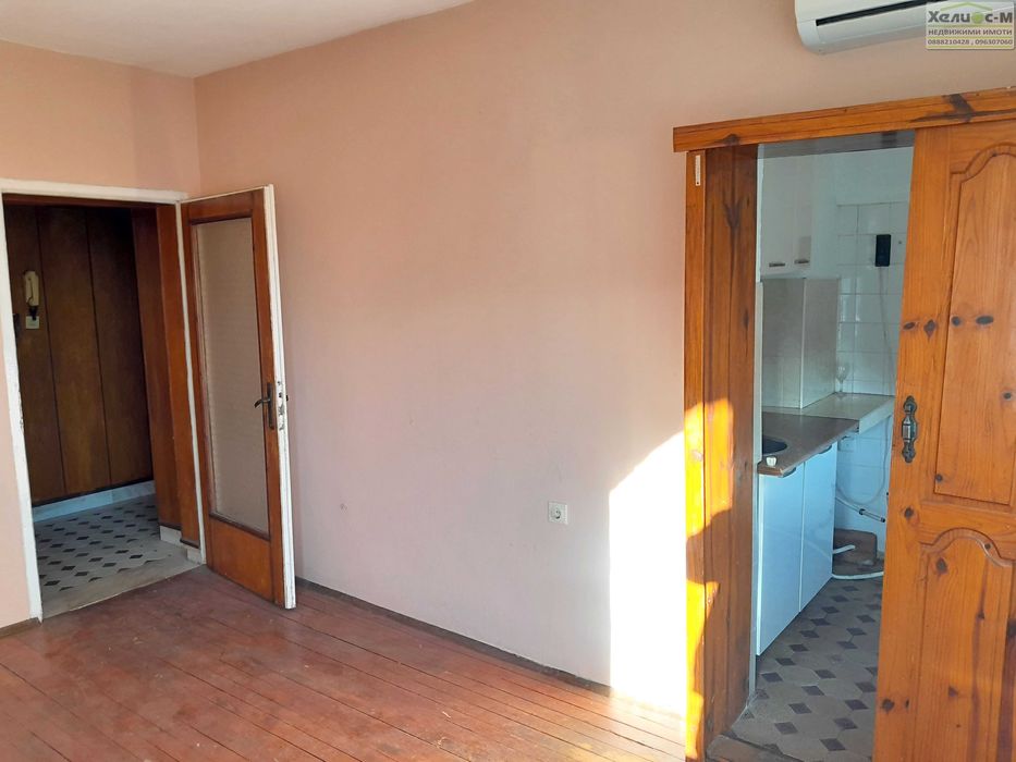 Продава се Тристаен апартамент в Монтана, Широк център - 100 кв.м за 1199 €/кв.м - Снимка #2