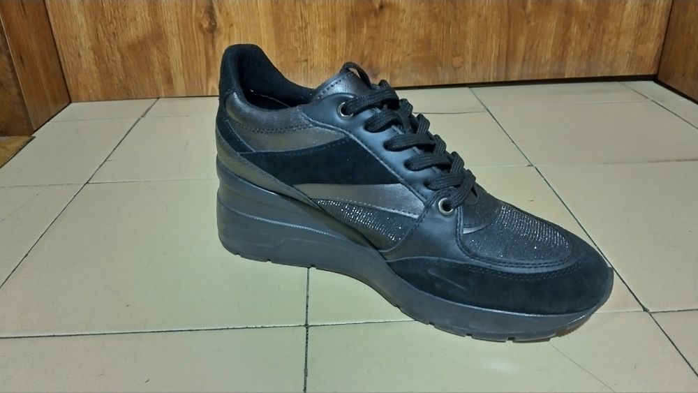 Дамски сникърси/ спортни обувки