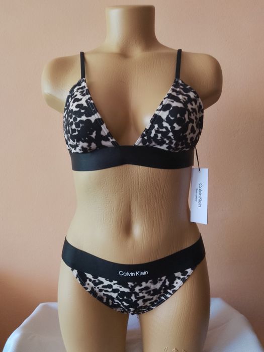 Оригинални дамски бански Calvin Klein