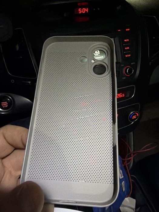 Чехол на iPhone 17