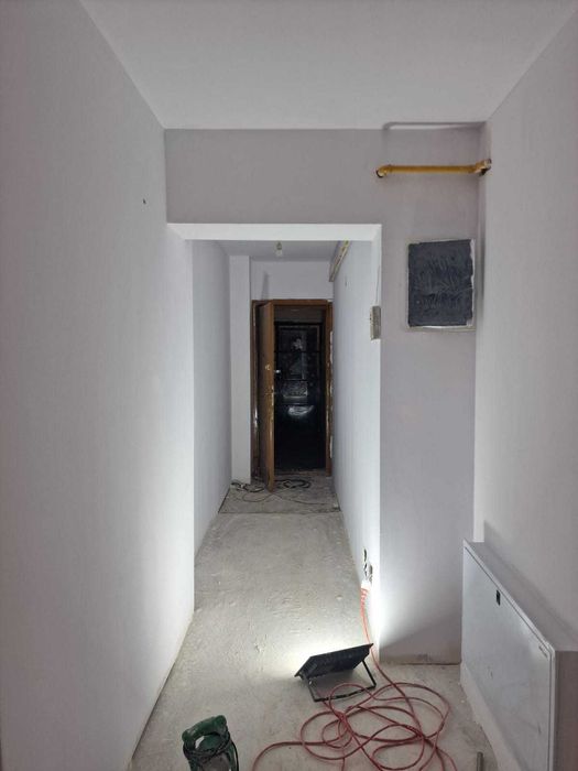 Proprietar , vand apartament 3 camere decomandat