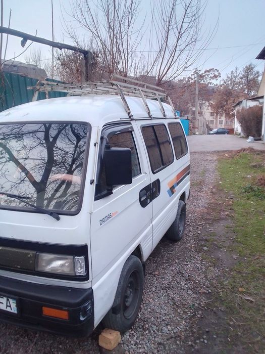 Дамас сотилади. Холати Яхши