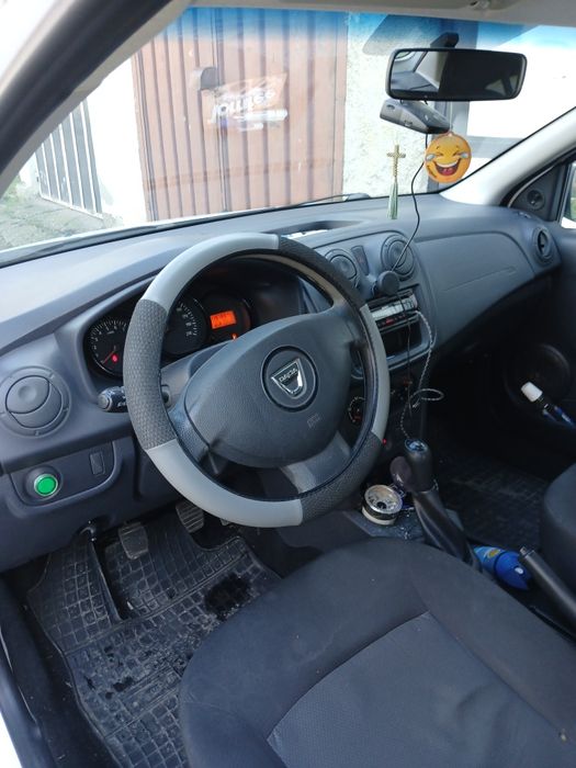 Dacia sandero utilizat