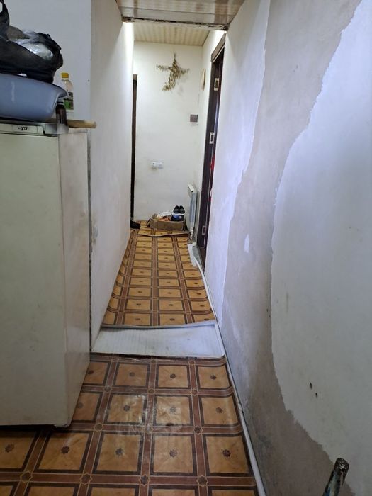 1 xonali kvartira sotiladi 5-Etaj 45kvadrat