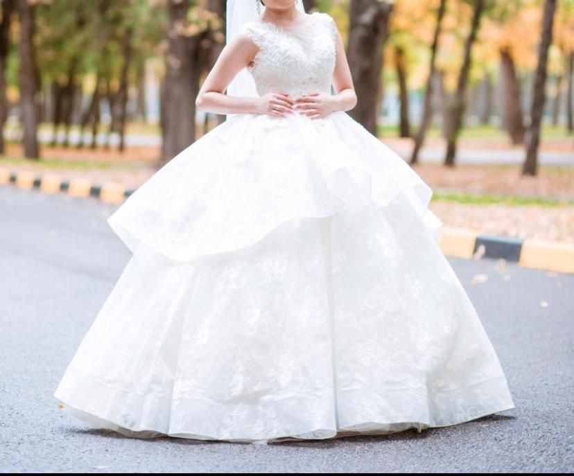 Свадебное платье