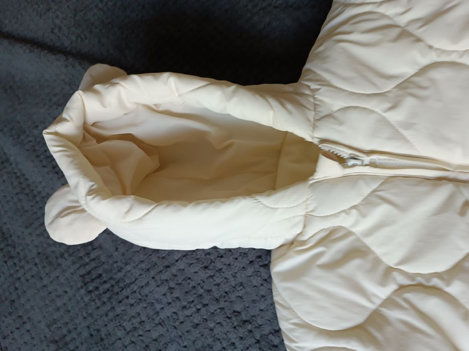 Продам комбинезон 0-3