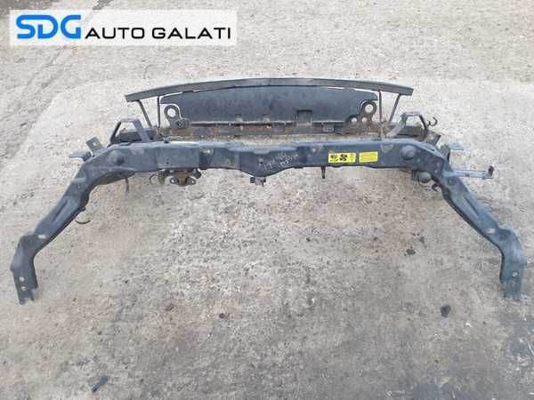 Trager Tragher Panou Frontal Calandru Nissan Qashqai 2007 - 2013