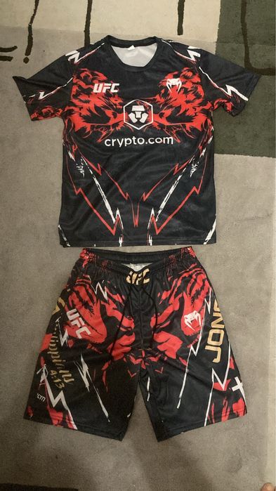 Venum Performance Sets