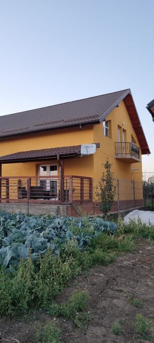Casa 240 mp în Târgu Frumos