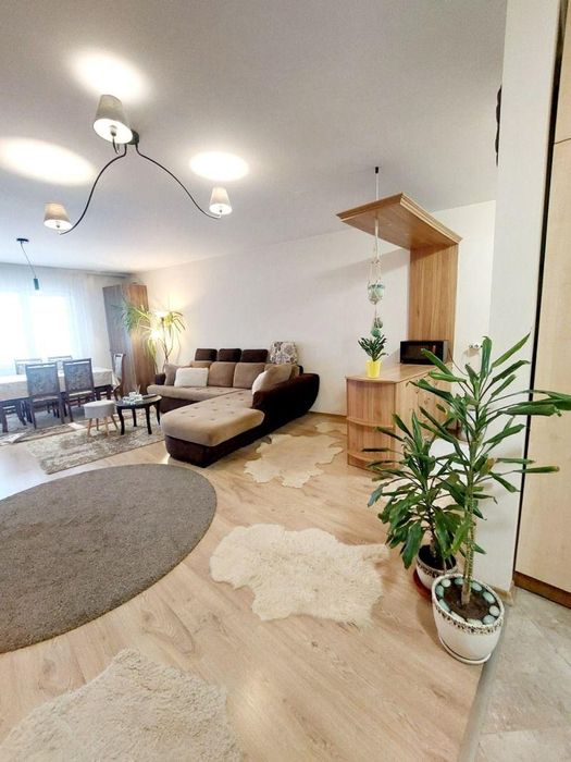 Тристаен апартамент под наем в ж.к. Витоша, 2221897