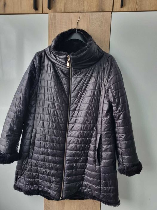 Двулицево дамско палто .Две палта в едно