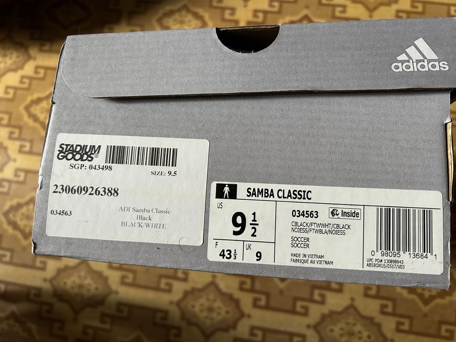 Продам Adidas samba