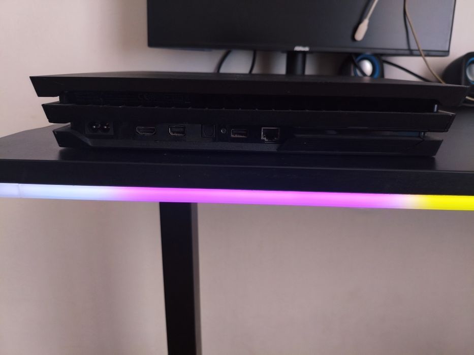 Ps 4 pro vıv mnogo dobro sıstoyaniye