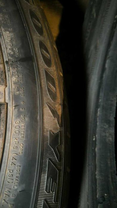 Шины Goodyear rs 265 50 R20 range rover