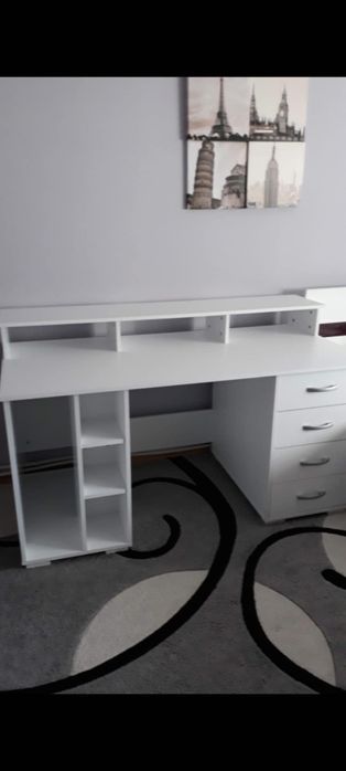 Офис бюро в отлично състояние