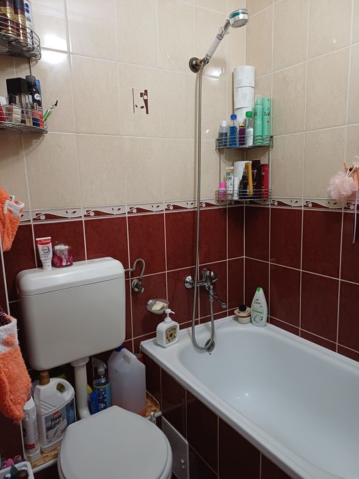 Vând  apartament
