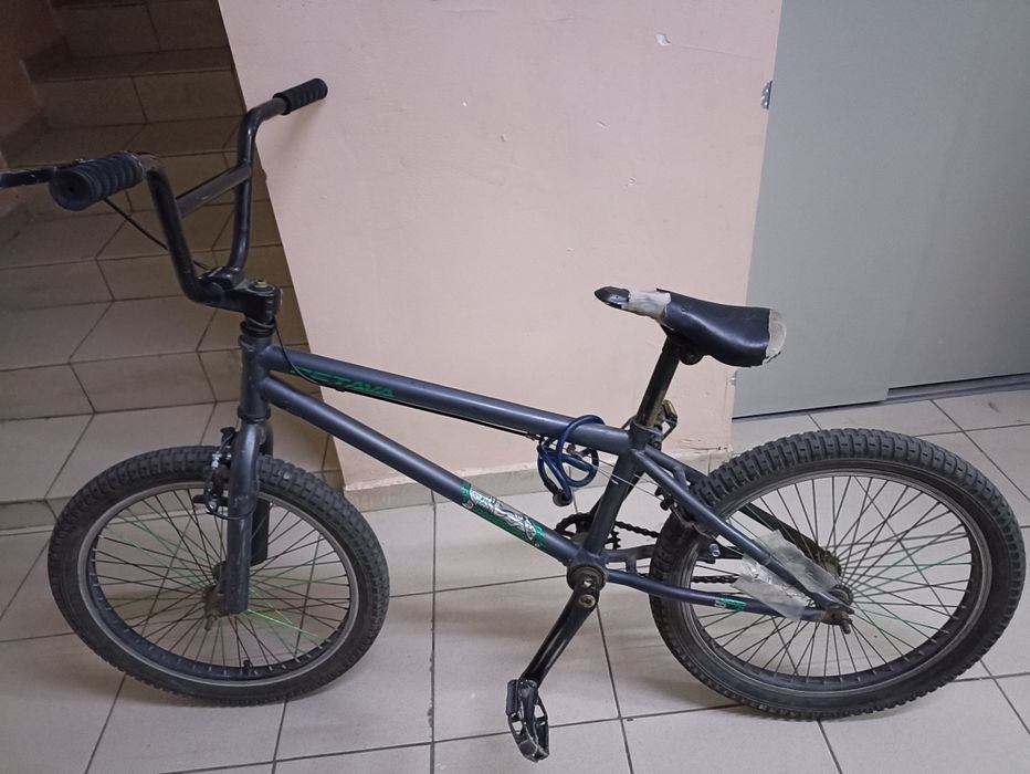 Продам срочно велосипед bmx