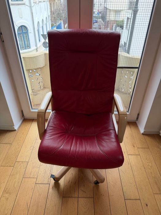 Mobexpert Scaun ergonomic “Sorescu” din piele