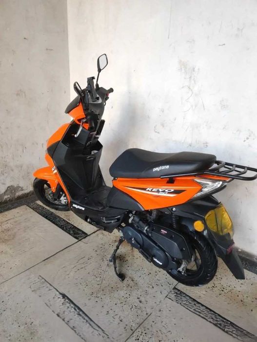 Scuter Daytona 50 Revo