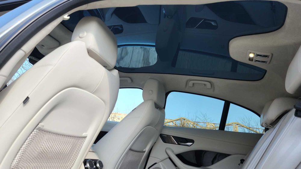 Jaguar I-Pace EV 400 First Edition 4x4 гаранция