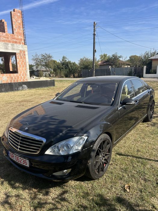 Mercedes-Benz S