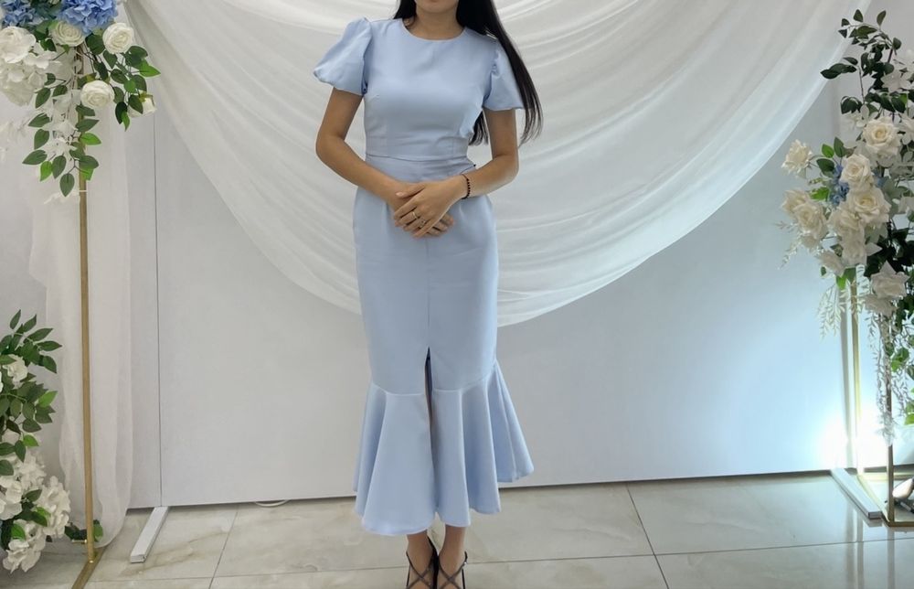 Красивые нарядные платья, двойка