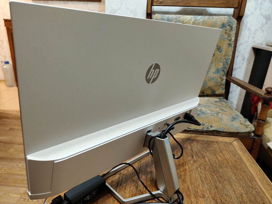 Монитор HP M24fw