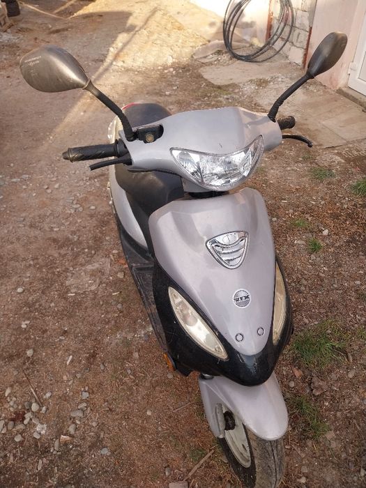 Scuter de vanzare