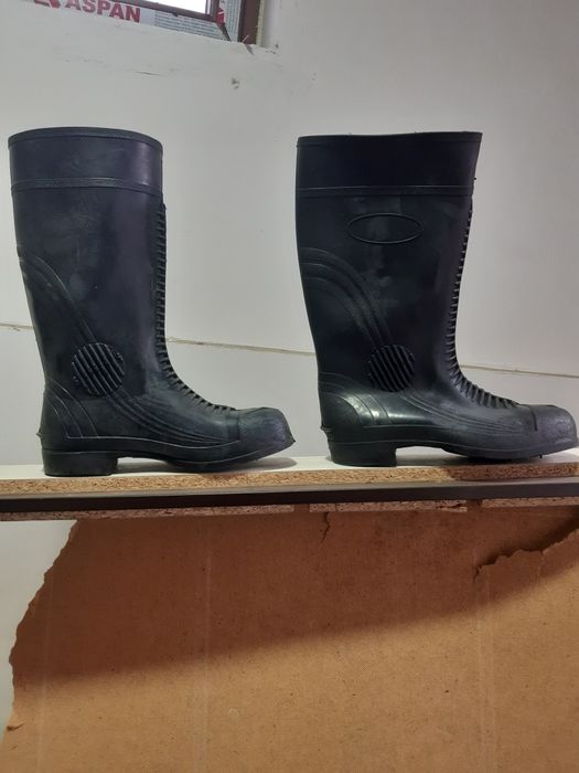 Резиновые сапоги спец обувь