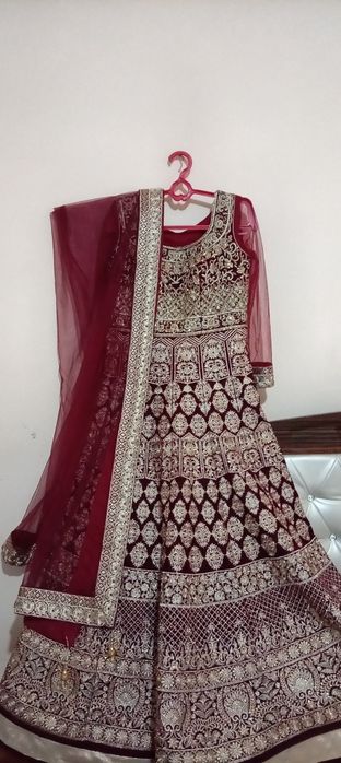 Ansambl sotiladi