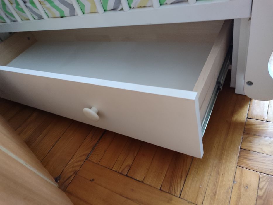 Отдам даром детскую кроватку