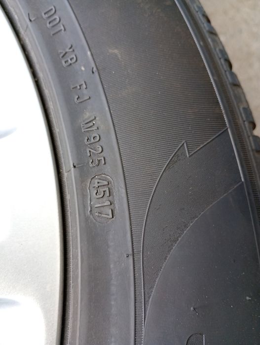 Нови 4бр.275/50/20 Pirelli SW MO  dot4517