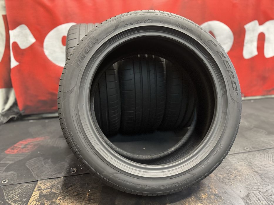 245 45 18, Летни гуми, Pirelli PZero, 4 броя