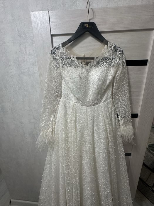 Шикарное Свадебное платье