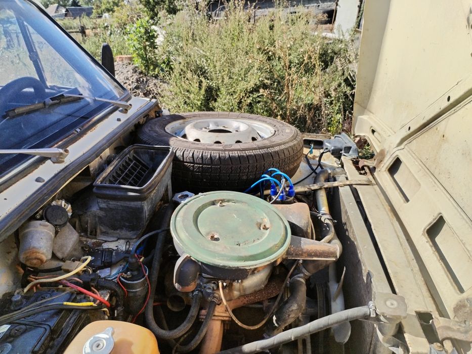 Нива 4х4 , с прицепом.