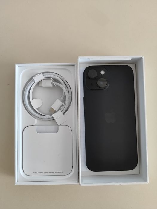 Айфон 15 сатылады