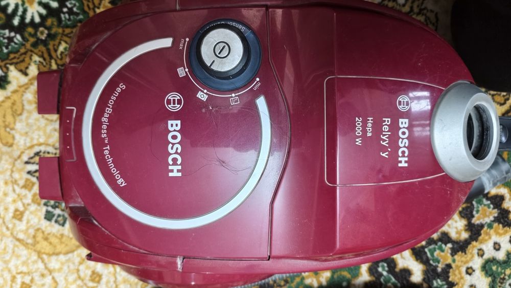 Продам пылесос Bosch BGS32000 (Relyy’y SensorBagless). Original