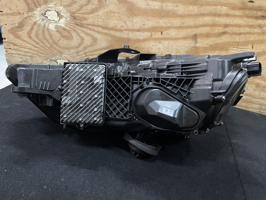 Far dreapta laser Audi A7, RS7, RS6 C8 4K - cod 4K8941086F Cluj