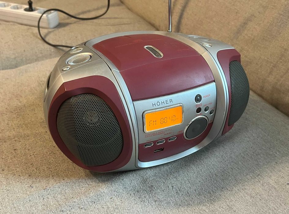 Radio CD Player Hoher RCD1937 cu USB si MP3 - Stare buna